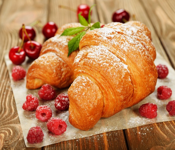frenchcroissants img